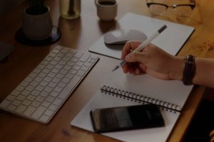 Pessoas foto criado por wirestock - br.freepik.com